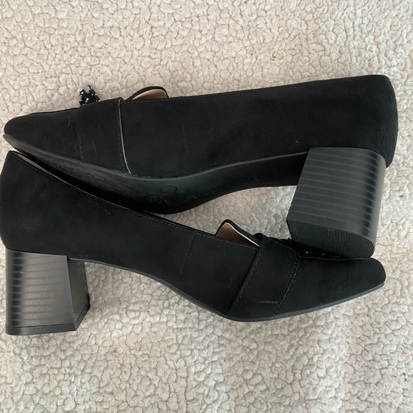 Kellie and Katie Berle Tassell Block Heel Pump, Size 7 Medium- 37 1/2 - Picture 1 of 7